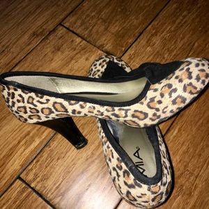 Mia Leopard Bow Pumps - 7.5
